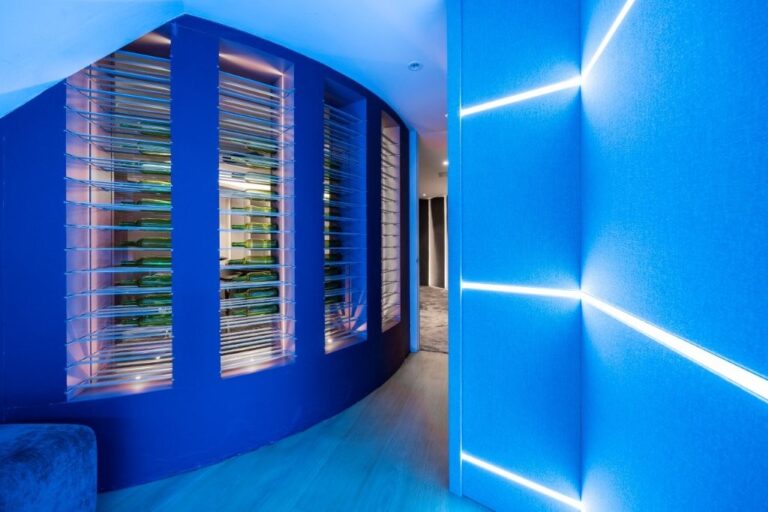 Luxury Modern Design Mansion image 62