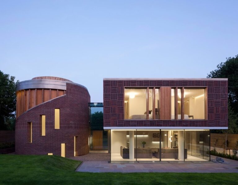 Luxury Modern Design Mansion image 83