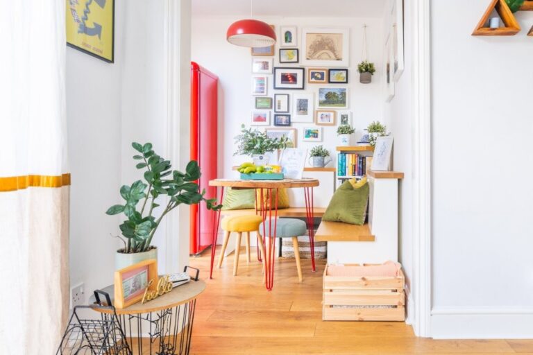 Stylish Ealing Garden Flat image 6