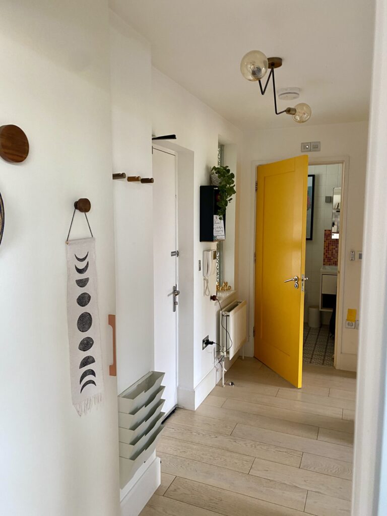 Urban Rainforest East End Flat image 14
