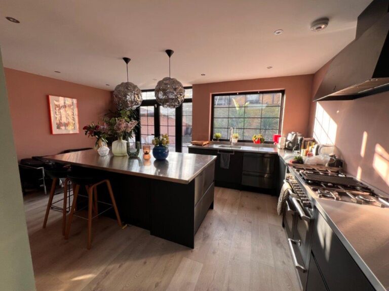 Versatile Multi-use Residential Property and Vacant Pub image 26
