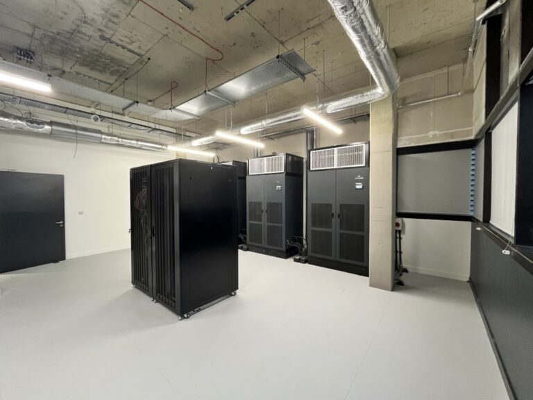 Vacant Science Lab & Offices image 18