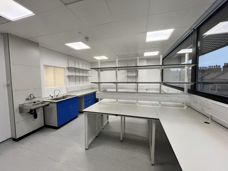 Vacant Science Lab & Offices image 9