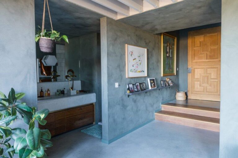 Architecturally Designed Beach House image 21