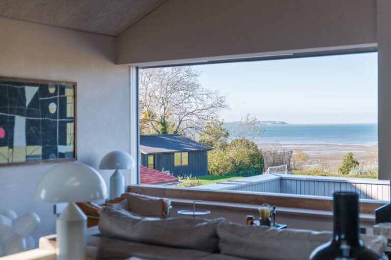 Architecturally Designed Beach House image 4