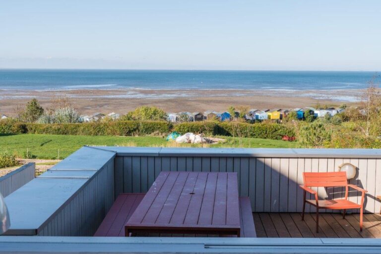 Architecturally Designed Beach House image 50