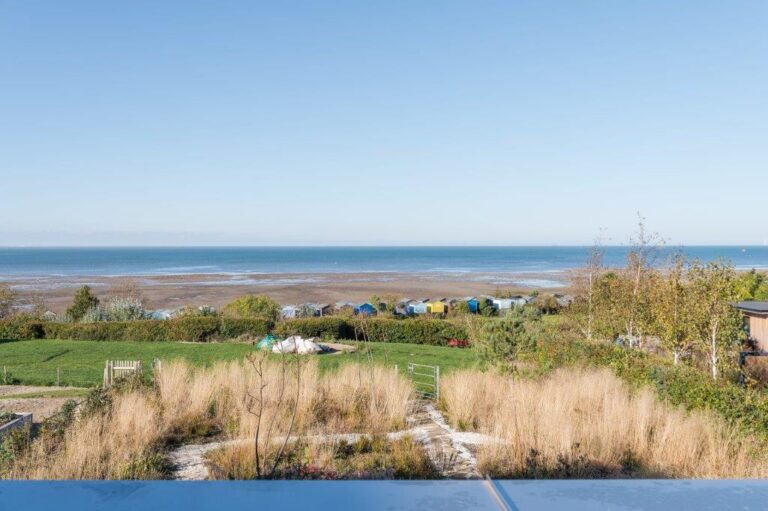 Architecturally Designed Beach House image 51