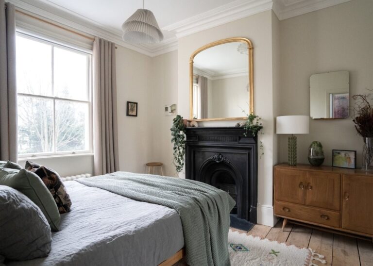 Victorian Residential Townhouse with Gallery image 17