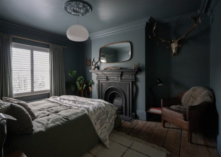 Victorian Residential Townhouse with Gallery image 22
