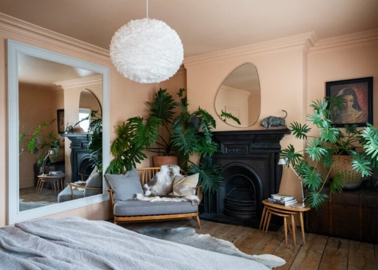 Victorian Residential Townhouse with Gallery image 23