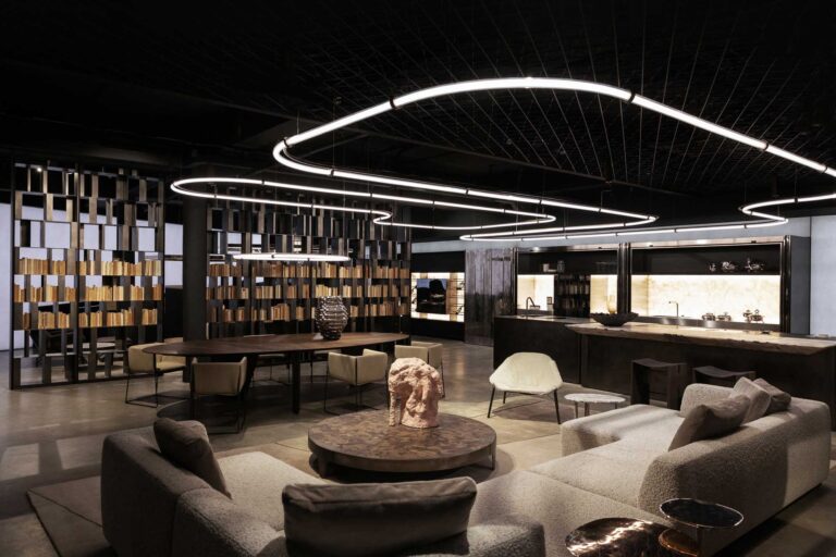 Immaculate Showroom for Film/Shoots/Events image 7