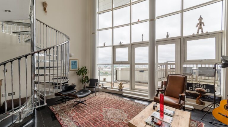 Two Floor Penthouse image 6