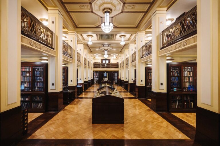 Sophisticated Central London Events Venue image 10