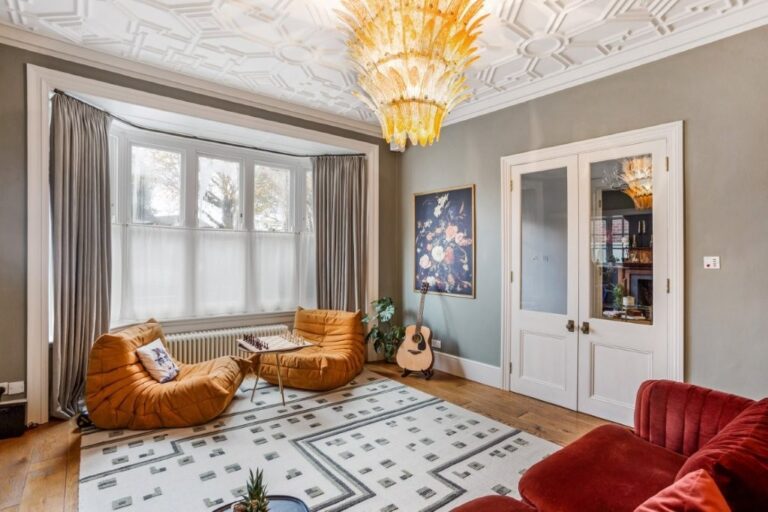 5 Bedroom Victorian Family Home image 2