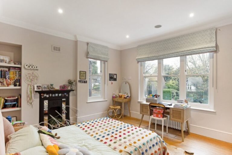 5 Bedroom Victorian Family Home image 25