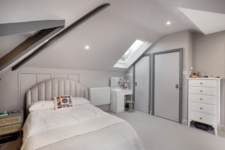 5 Bedroom Victorian Family Home image 29
