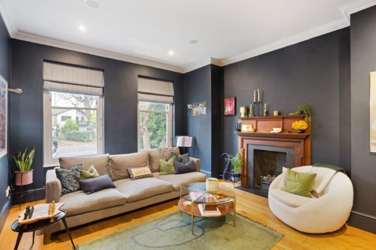 5 Bedroom Victorian Family Home image 11