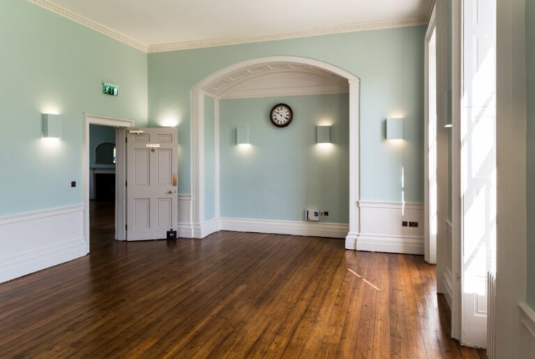 Historic Event Venue in East London with Modern Facilities image 7