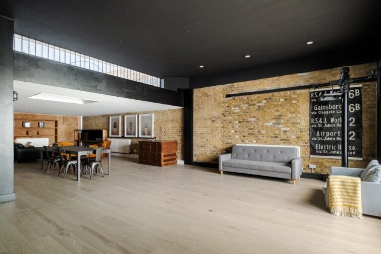 Converted Warehouse Apartment image 1