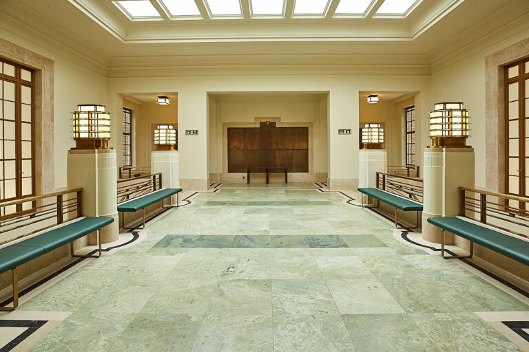 Multi Use Hackney Hall image 3
