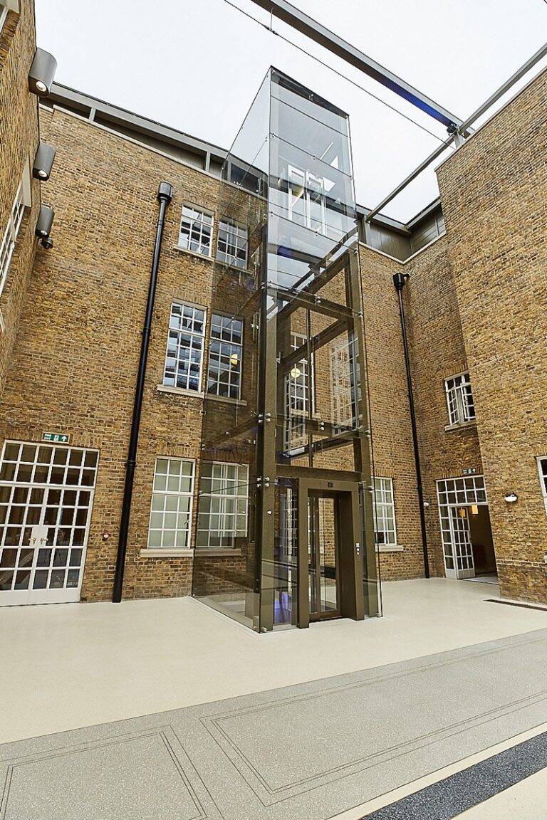 Multi Use Hackney Hall image 10