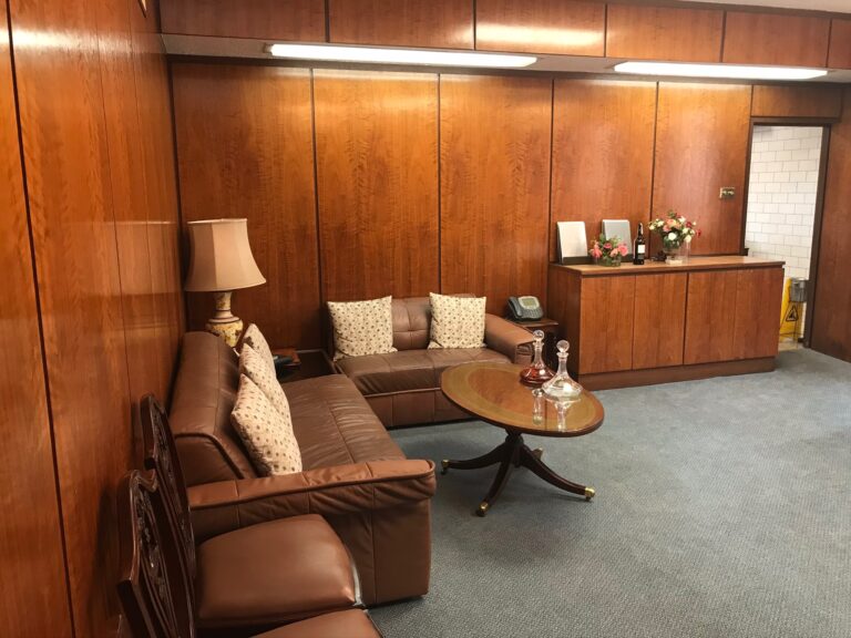 1970’s Old fashioned workshop & office image 11