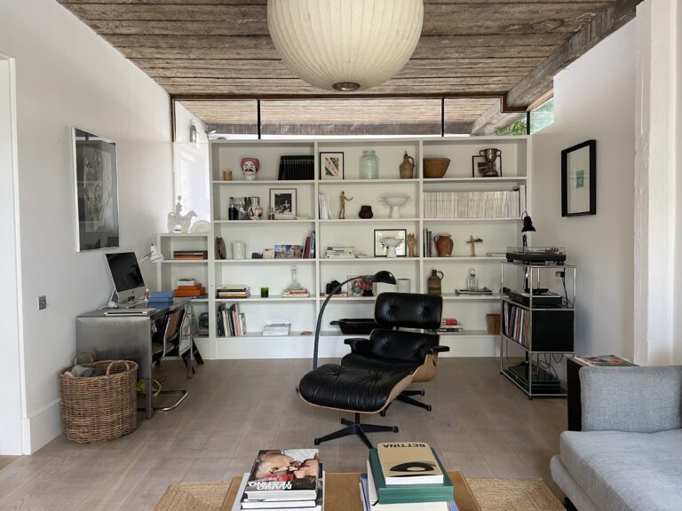 Charming Vestry Home in North West London image 27