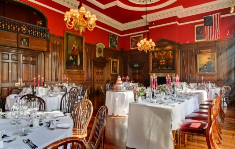 Elegant Central London Event Venue with 5-acre Garden image 3