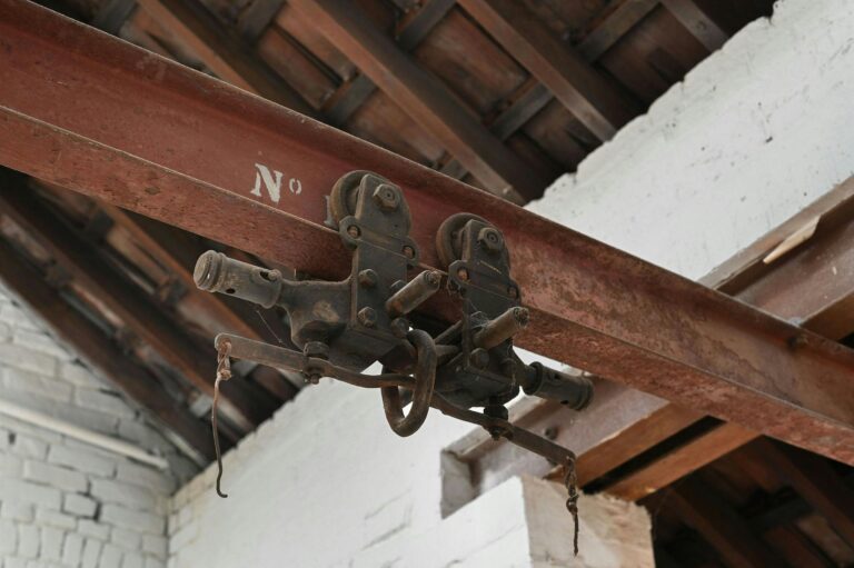 Converted Stables in the Heart of Shoreditch image 11