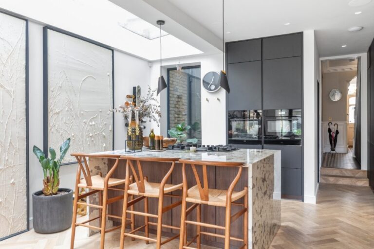 Stunning 4 Storey Victorian Terraced House image 11