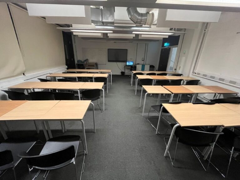 College with Various Spaces image 41