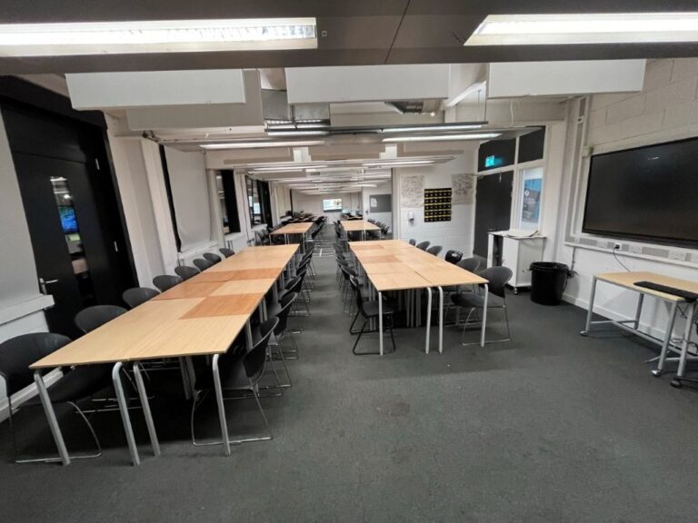 College with Various Spaces image 42