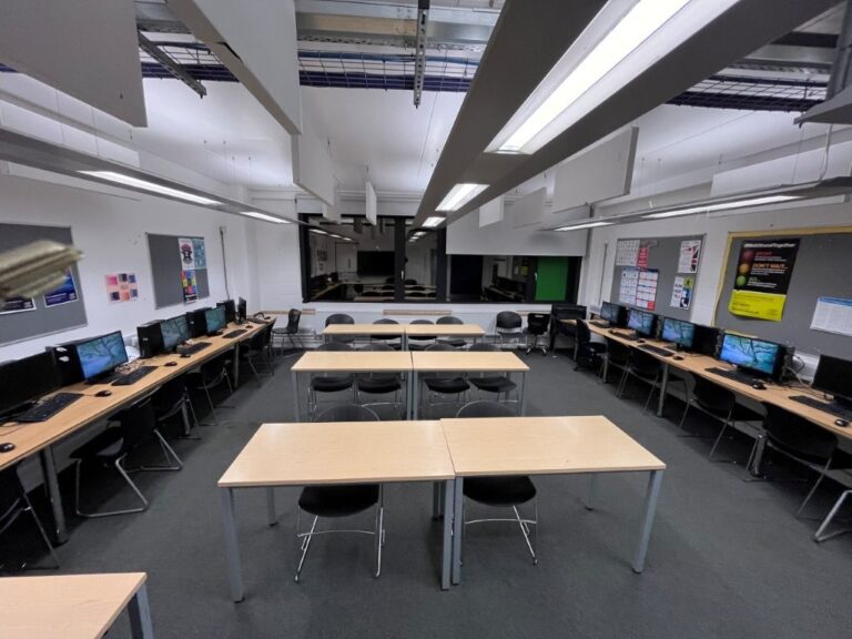 College with Various Spaces image 43