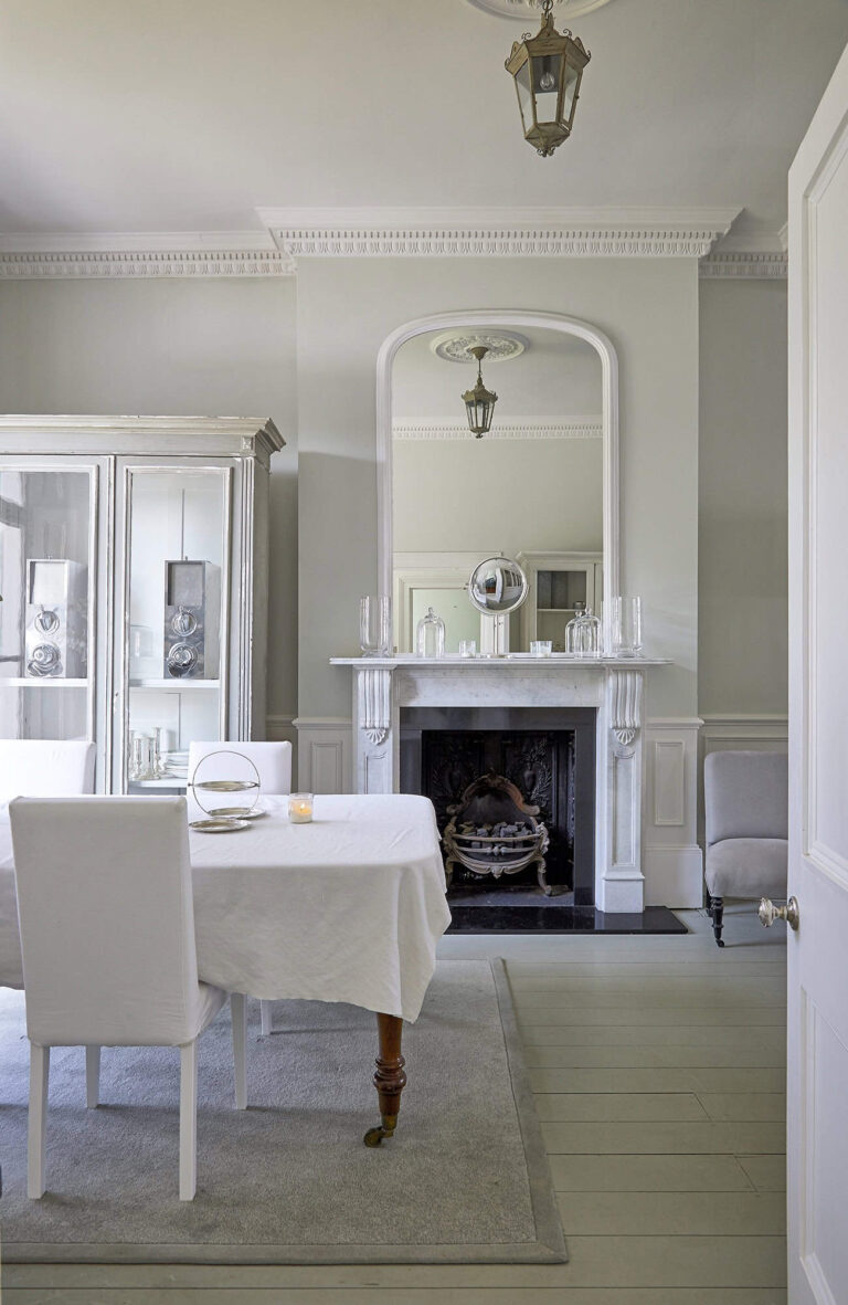 Charming Queen Anne Property in Shepperton image 14