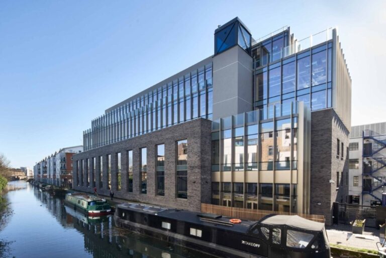 West London Offices by Canal image 1