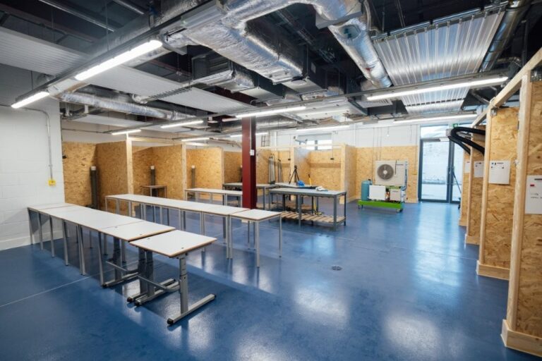 College with Various Spaces image 30