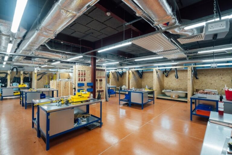 College with Various Spaces image 29