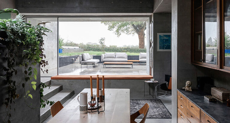 Modern Shoot & Event Residence with Parking image 12