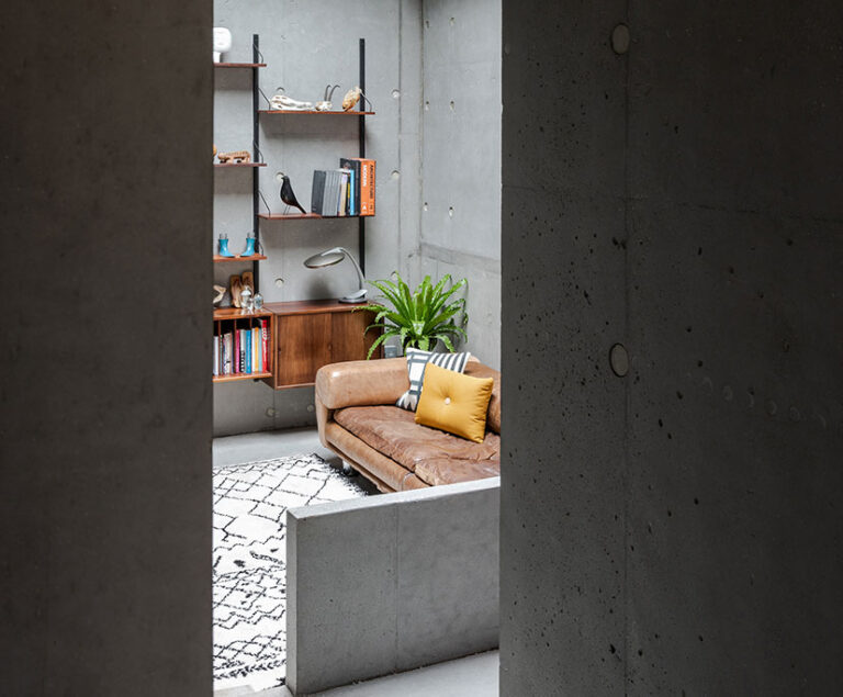 Modern Shoot & Event Residence with Parking image 18