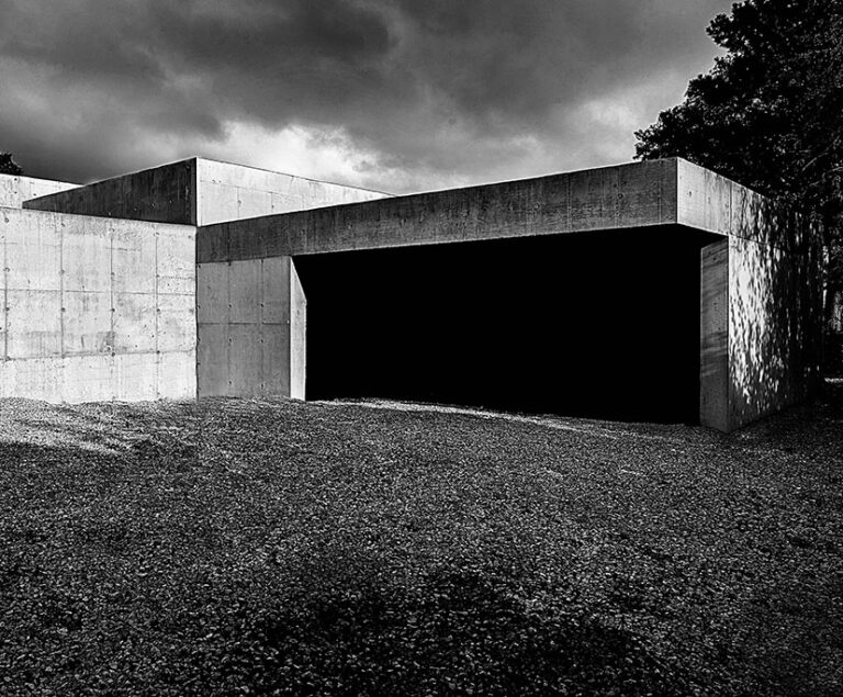 Modern Shoot & Event Residence with Parking image 4