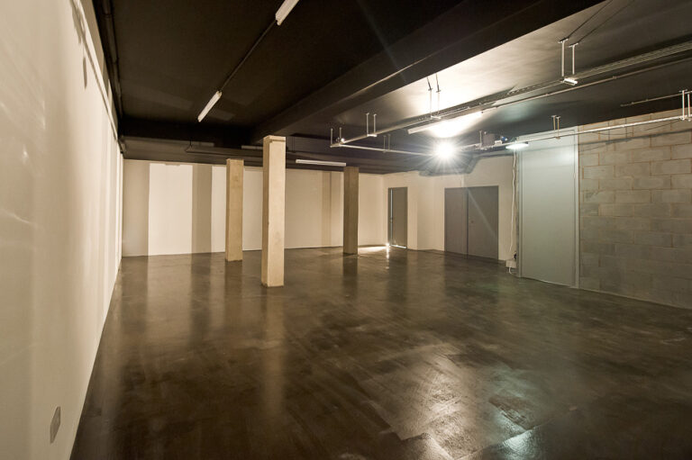 Scandinavian Style Dual-Level Event Space image 6
