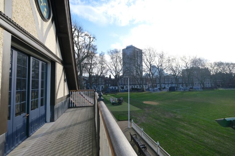 Central London Period School image 24