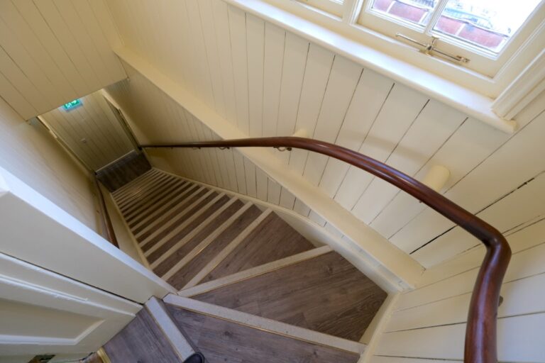 Central London Period School image 22