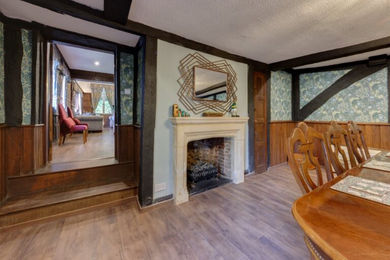 Grade II Listed House in Stanmore image 8