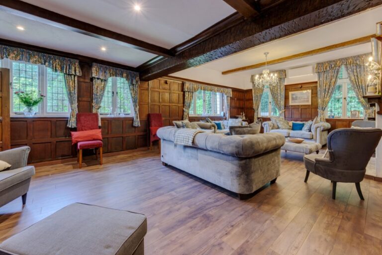 Grade II Listed House in Stanmore image 12