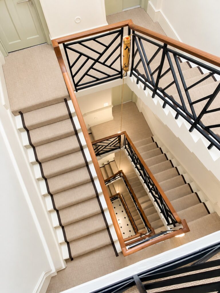 Mayfair Townhouse with adjoining mews house, W1 image 10