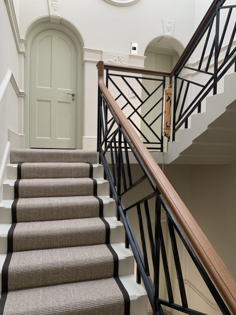 Mayfair Townhouse with adjoining mews house, W1 image 12