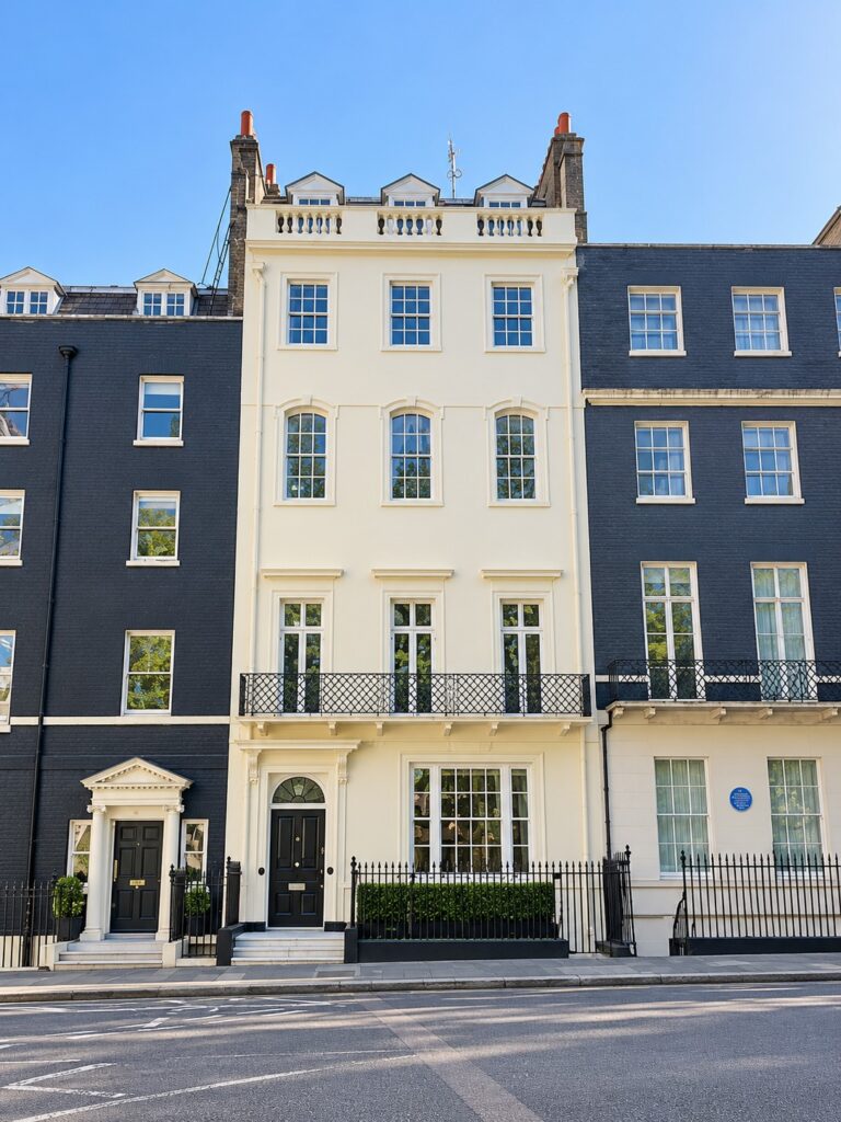 Mayfair Townhouse with adjoining mews house, W1 image 6