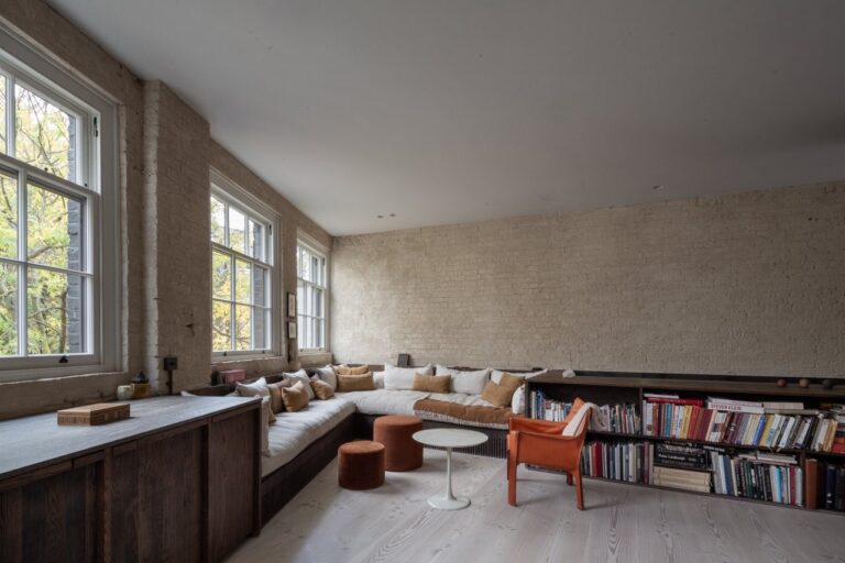 Converted Industrial Warehouse Property image 25