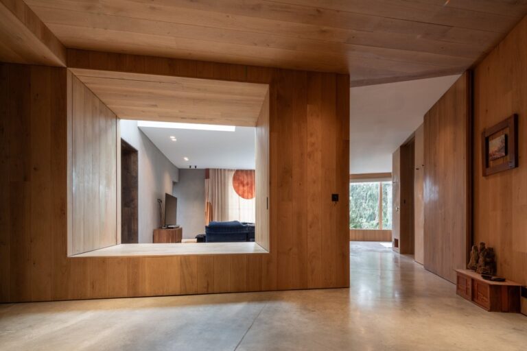 Converted Industrial Warehouse Property image 45